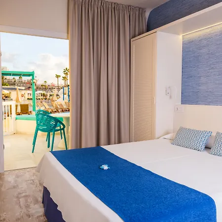 Hovima La Pinta Beachfront Family 4* أذيخي