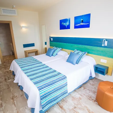 Hovima La Pinta Beachfront Family Hotel