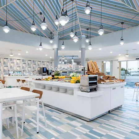 酒店 Hovima La Pinta Beachfront Family 阿德耶