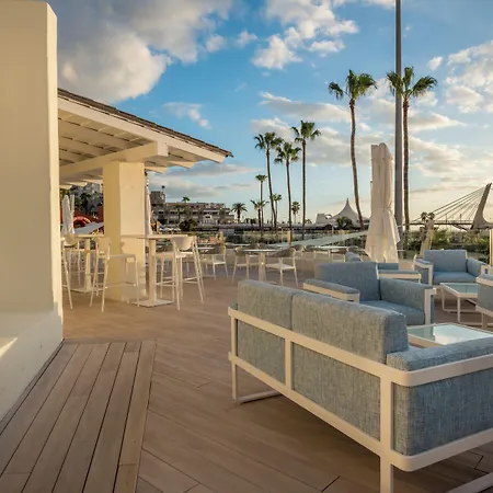 Hovima La Pinta Beachfront Family 4* 阿德耶