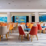 Hovima La Pinta Beachfront Family 아데제