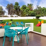 호텔 Hovima La Pinta Beachfront Family 4*