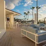 Hovima La Pinta Beachfront Family 4* 아데제