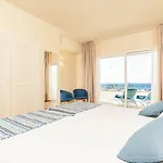 Hovima La Pinta Beachfront Family 호텔