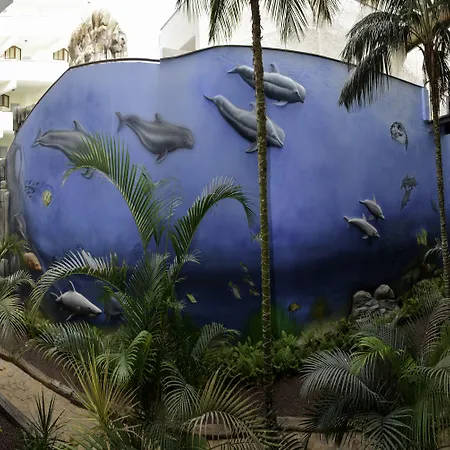 Hovima La Pinta Beachfront Family Отель Адехе