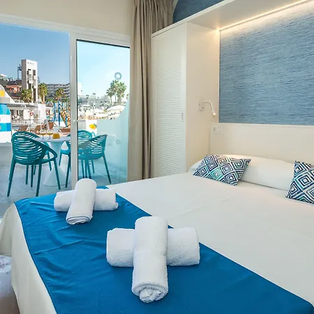 Отель Hovima La Pinta Beachfront Family Адехе