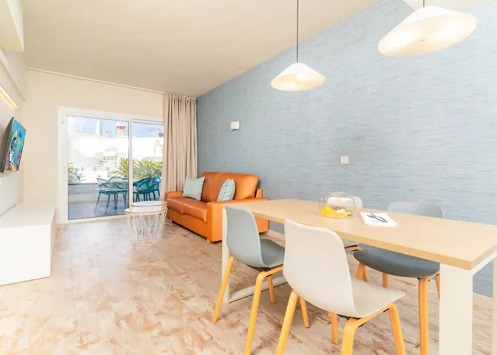 Hovima La Pinta Beachfront Family Hotell