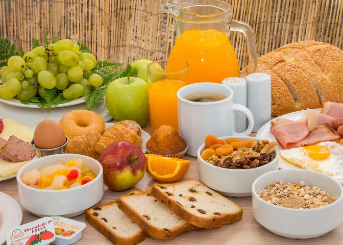 Hovima La Pinta Beachfront Family Costa Adeje (Tenerife)