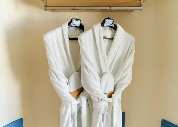 Hovima La Pinta Beachfront Family Hotel Costa Adeje (Tenerife)