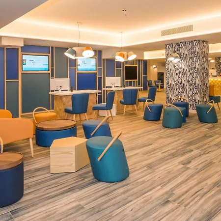 فندق Hovima La Pinta Beachfront Family أذيخي