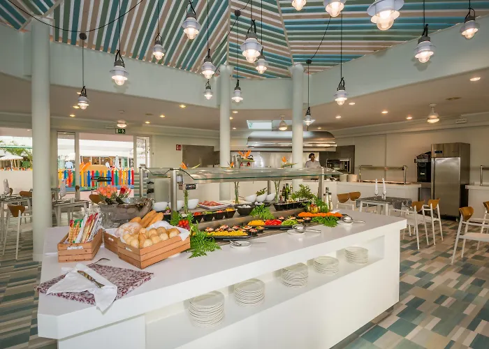 فندق Hovima La Pinta Beachfront Family أذيخي